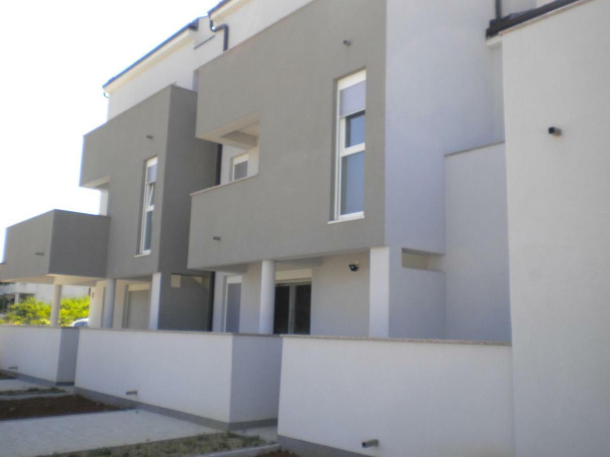 Apartments Venerea 宁 外观 照片